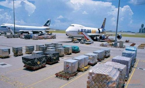 航空收費標準(圖1) 航空收費標準(圖1)